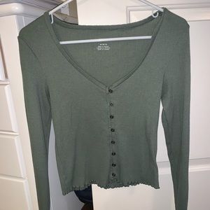 American Eagle Long Sleeve